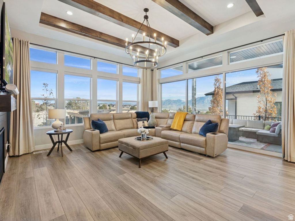 Image 11 of property listing at 4772 W THORNTREE LN, Herriman, UT 84096