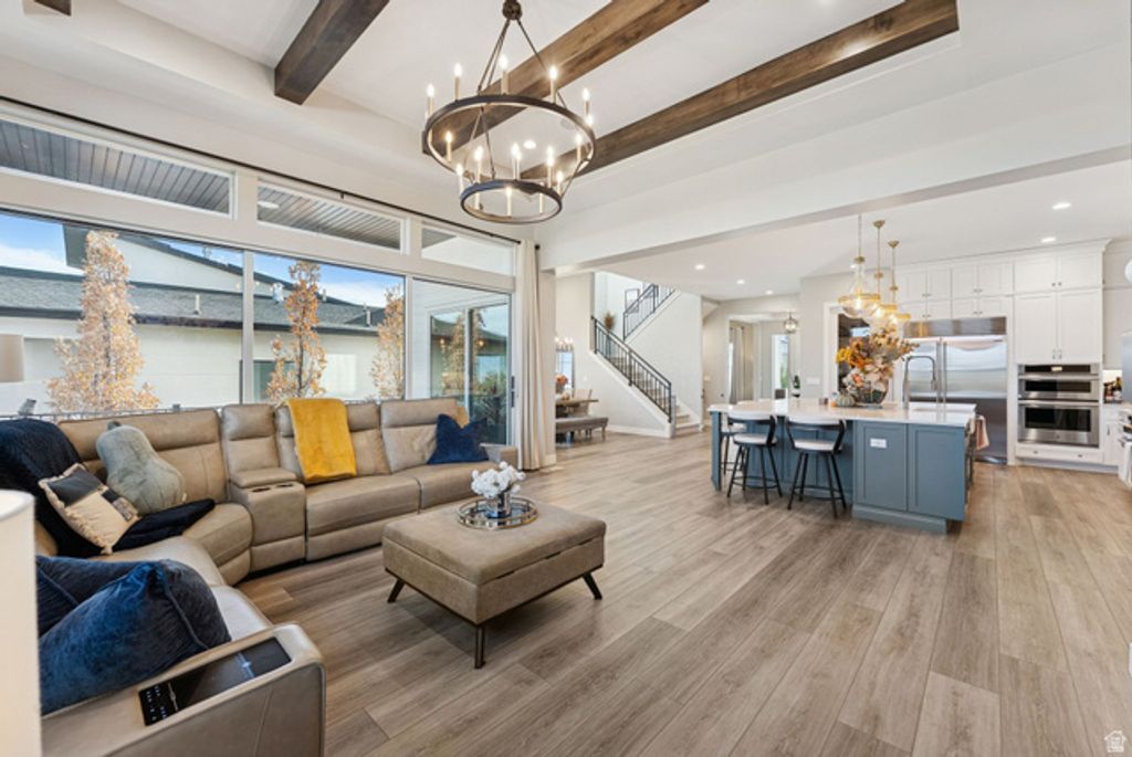 Image 12 of property listing at 4772 W THORNTREE LN, Herriman, UT 84096