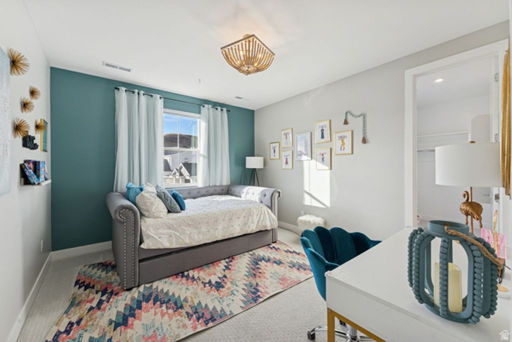 Image 29 of property listing at 4772 W THORNTREE LN, Herriman, UT 84096