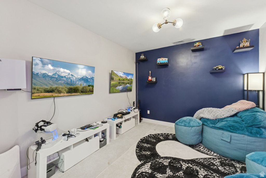 Image 38 of property listing at 4772 W THORNTREE LN, Herriman, UT 84096