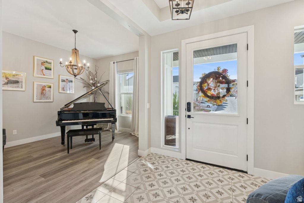 Image 5 of property listing at 4772 W THORNTREE LN, Herriman, UT 84096