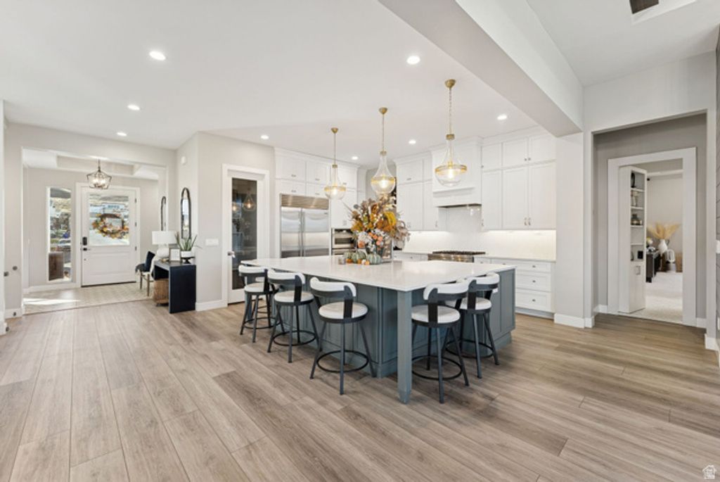 Image 7 of property listing at 4772 W THORNTREE LN, Herriman, UT 84096