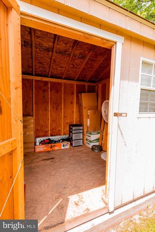 19 E BROAD ST #B-1, Trumbauersville, PA 18970