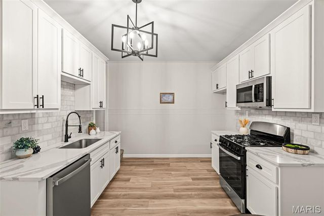 4463 Beck Avenue, St Louis, MO 63116