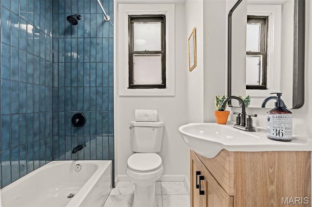 4463 Beck Avenue, St Louis, MO 63116