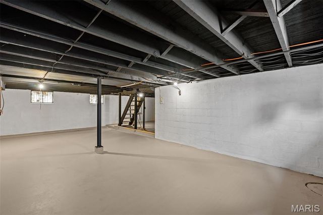 4463 Beck Avenue, St Louis, MO 63116