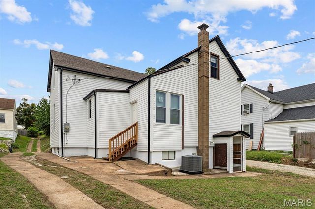 4463 Beck Avenue, St Louis, MO 63116
