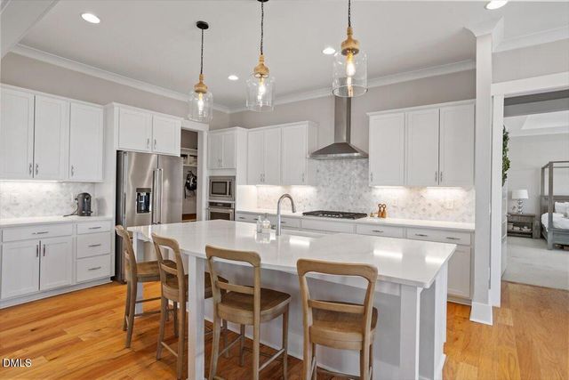 1305 Boxwood Trace Lane, Hillsborough, NC 27278