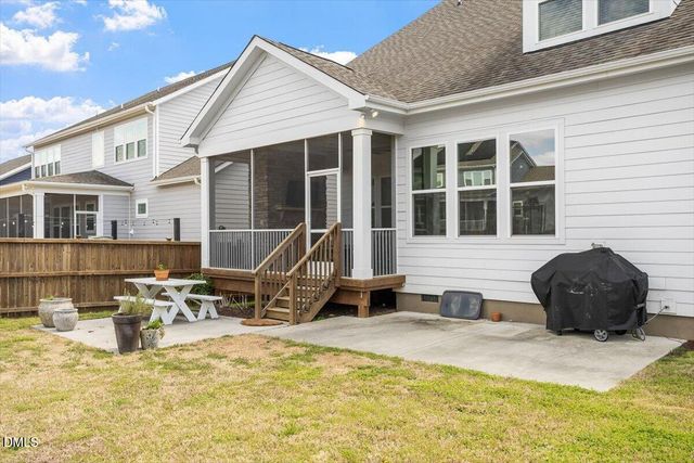 1305 Boxwood Trace Lane, Hillsborough, NC 27278