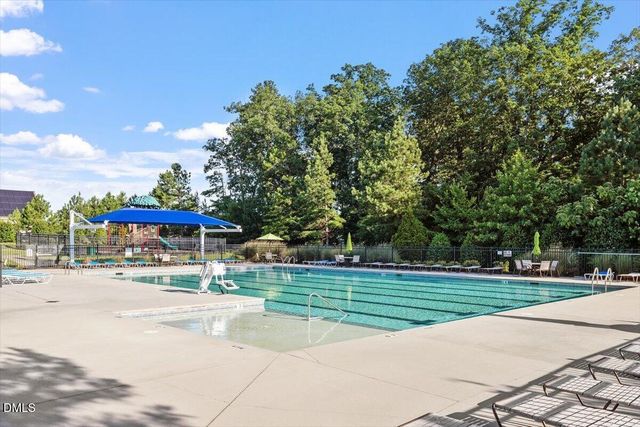 1305 Boxwood Trace Lane, Hillsborough, NC 27278