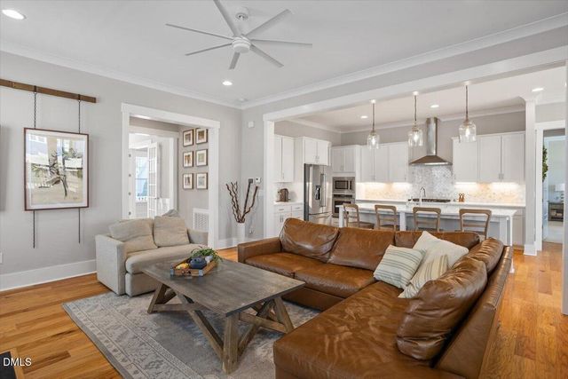 1305 Boxwood Trace Lane, Hillsborough, NC 27278