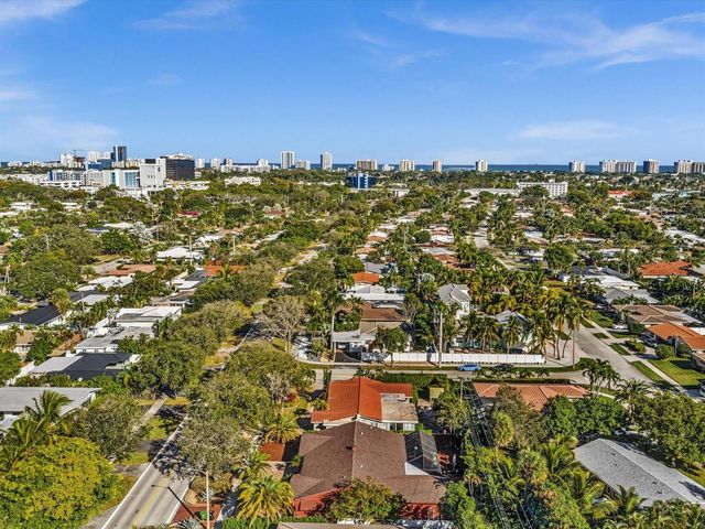 2116 NE 62nd Street, Fort Lauderdale, FL 33308