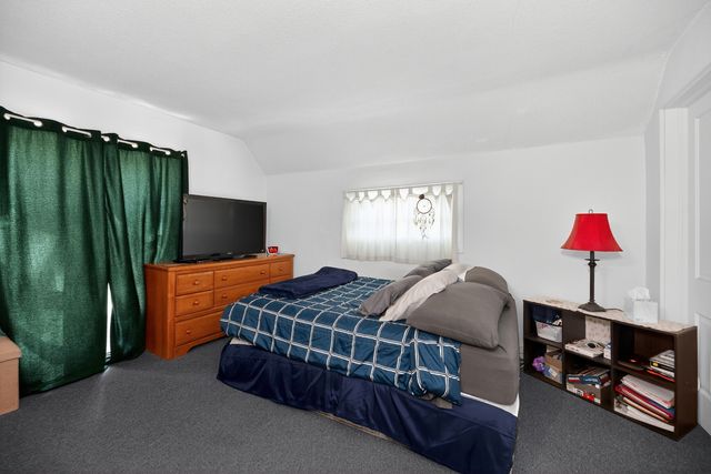 220 E Lincoln Avenue, Belvidere, IL 61008