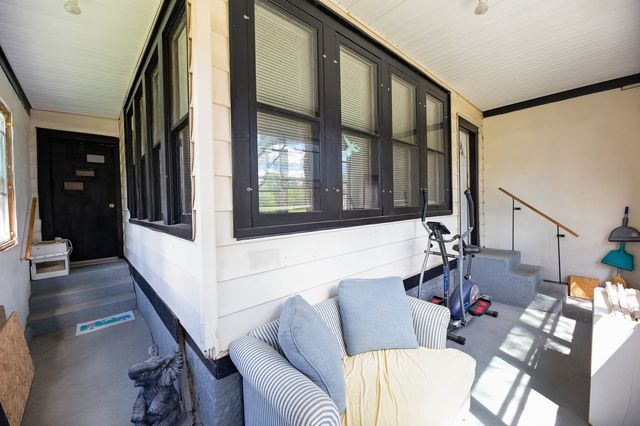 220 E Lincoln Avenue, Belvidere, IL 61008