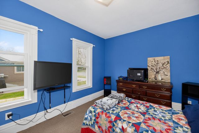 220 E Lincoln Avenue, Belvidere, IL 61008
