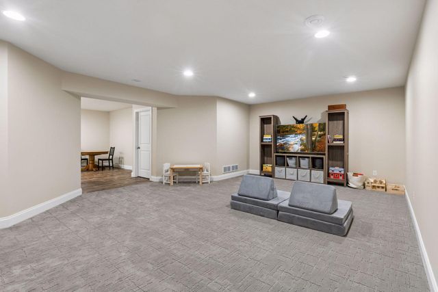 5046 Merrimac Court N, Plymouth, MN 55446