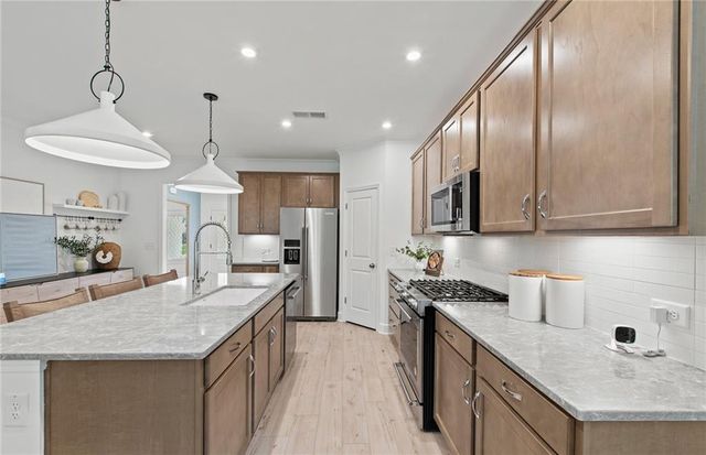 742 Mirror Lake Parkway, Villa Rica, GA 30180