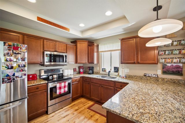 122 SE Sugarberry Lane, Pleasant Hill, IA 50327