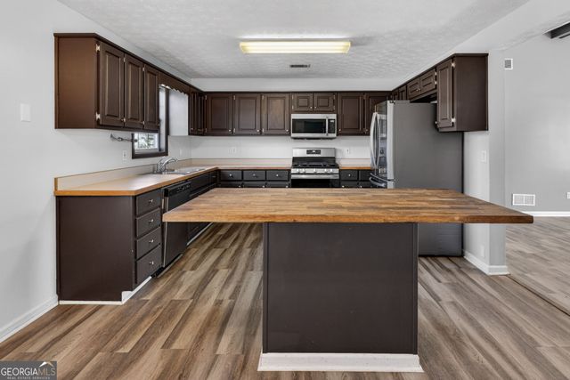 173 Michael Lane, Mcdonough, GA 30252