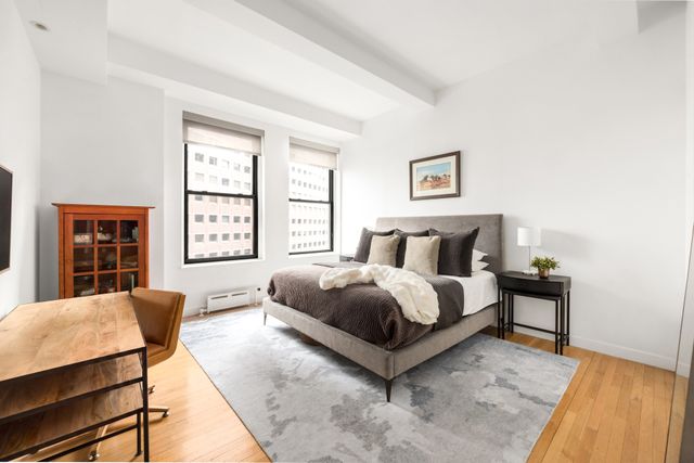 3 Hanover Sq Apt 11G, New York City, NY 10004