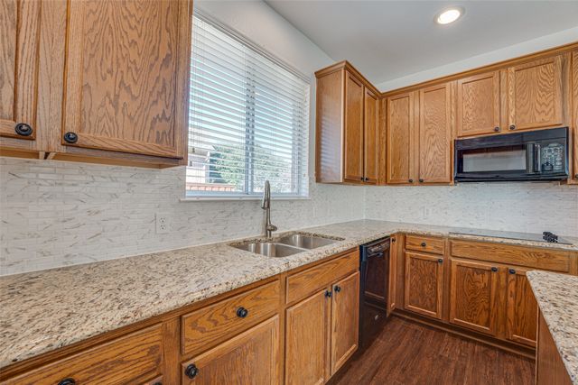 316 Mimosa Drive, Murphy, TX 75094