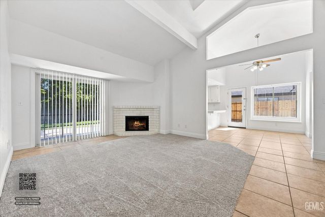 3520 Snowflake Court, Bakersfield, CA 93309