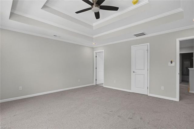 126 N Division ST, Suffolk, VA 23434