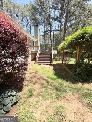 15 Briarwood Lane, Newnan, GA 30265
