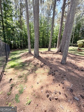 15 Briarwood Lane, Newnan, GA 30265