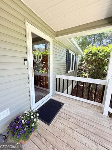 15 Briarwood Lane, Newnan, GA 30265