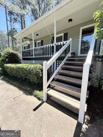 15 Briarwood Lane, Newnan, GA 30265