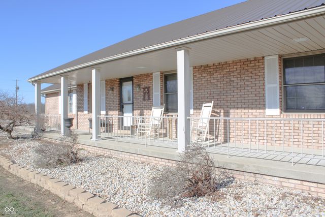 8079 N County Road 1200 E, Seymour, IN 47274