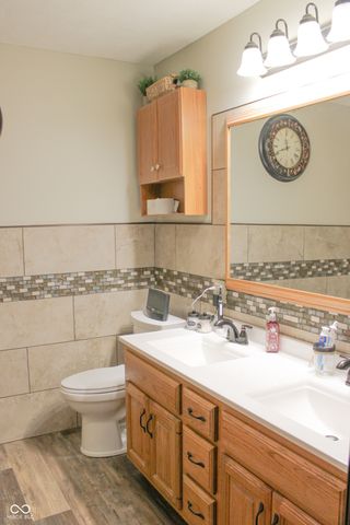 8079 N County Road 1200 E, Seymour, IN 47274