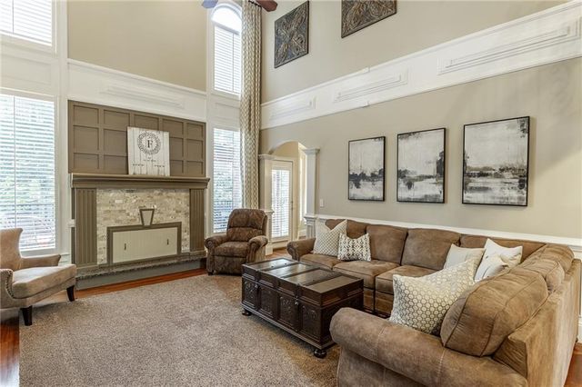 665 Links View Drive, Sugar Hill, GA 30518