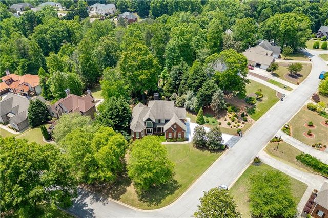665 Links View Drive, Sugar Hill, GA 30518