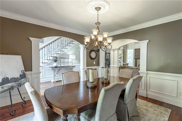 665 Links View Drive, Sugar Hill, GA 30518