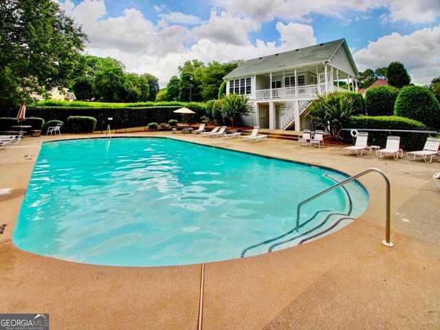 150 Kylemore Pass, Tyrone, GA 30290