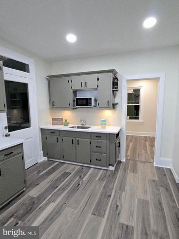 30 FRONT ST, Mohnton, PA 19540