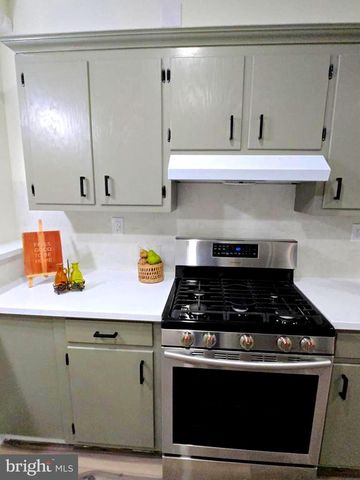 30 FRONT ST, Mohnton, PA 19540