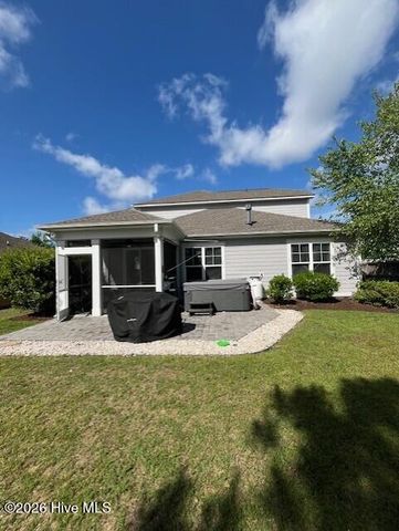 608 Coniston Drive SE, Leland, NC 28451