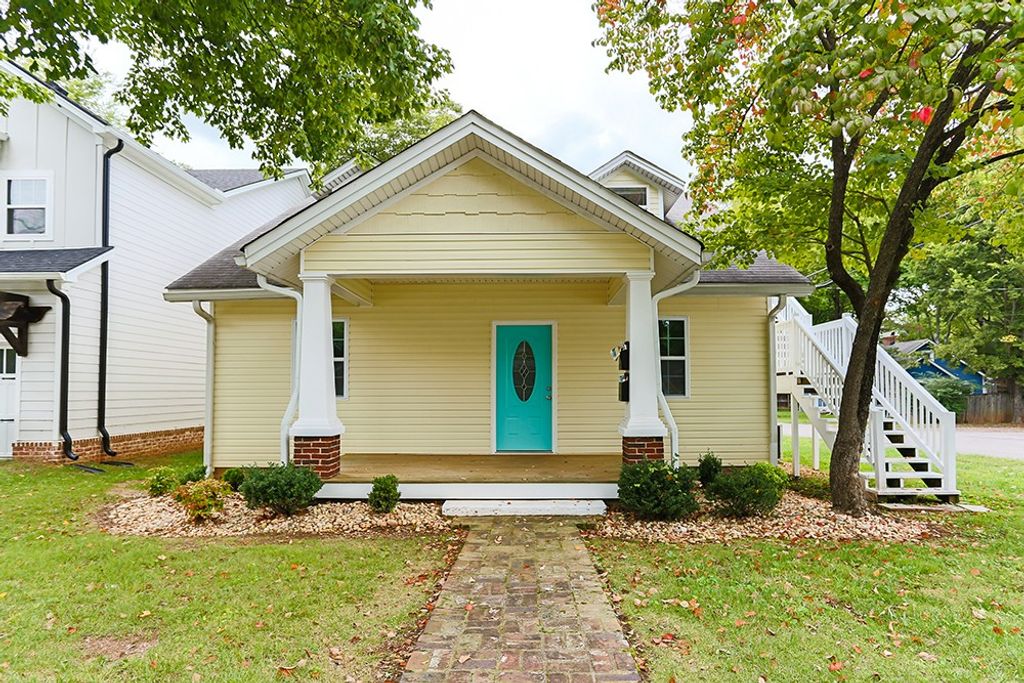 200A Richardson Ave, Murfreesboro, TN 37130