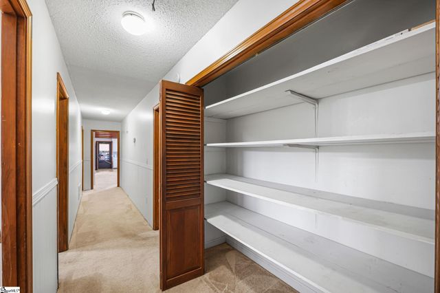 207 Grandview Circle, Travelers Rest, SC 29690