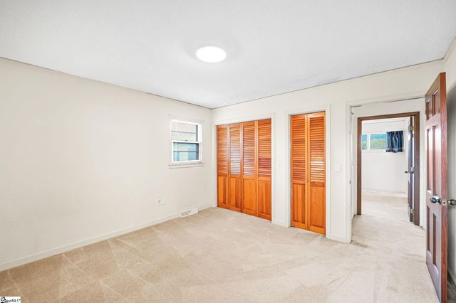 207 Grandview Circle, Travelers Rest, SC 29690