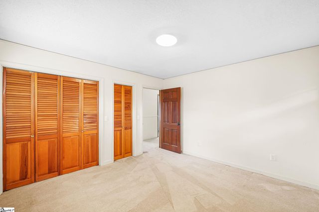 207 Grandview Circle, Travelers Rest, SC 29690