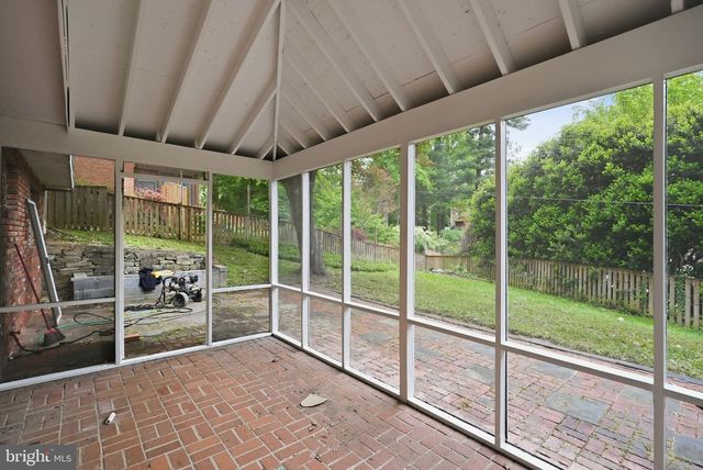 748 BEALL AVE, Rockville, MD 20850