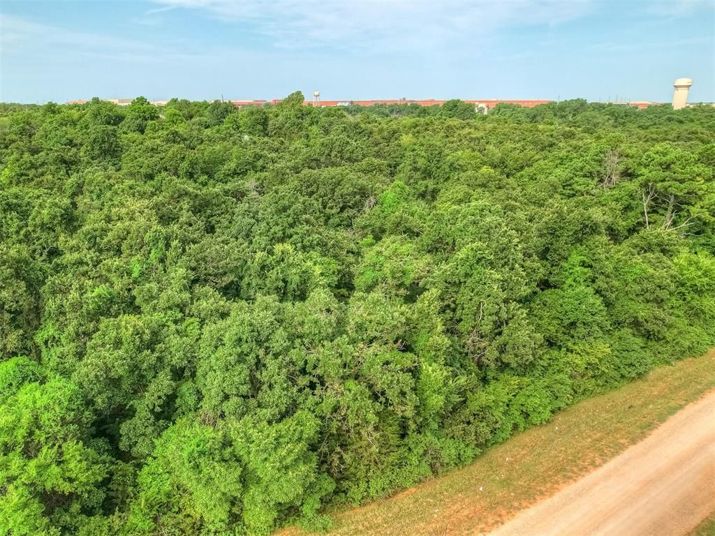 9400 Renny Drive, Oklahoma City, OK 73115