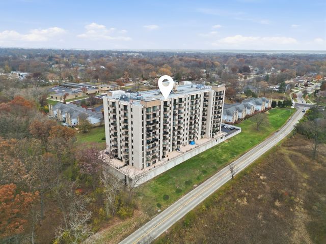 190 S Wood Dale Road 1107, Wood Dale, IL 60191