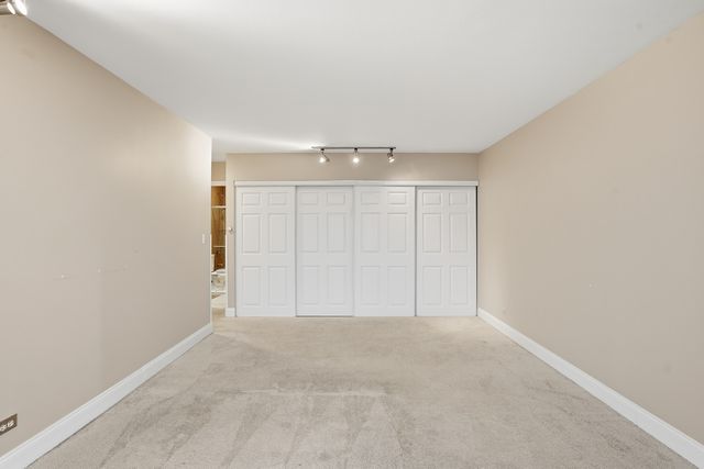 190 S Wood Dale Road 1107, Wood Dale, IL 60191