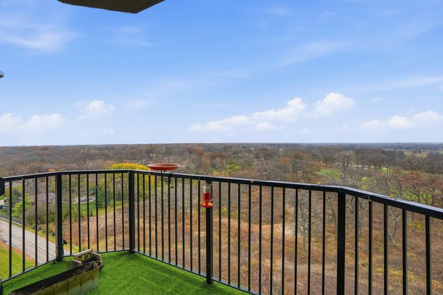 190 S Wood Dale Road 1107, Wood Dale, IL 60191