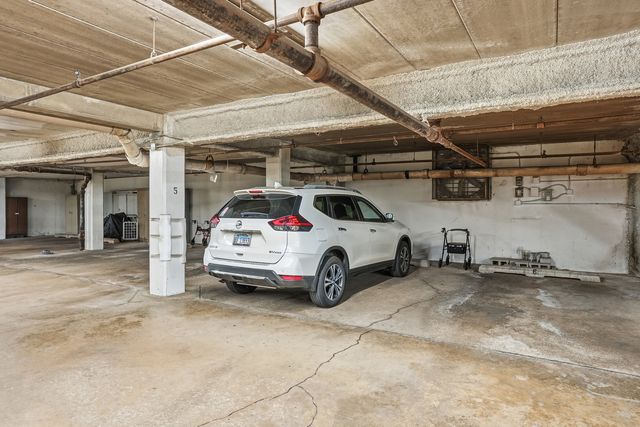 190 S Wood Dale Road 1107, Wood Dale, IL 60191